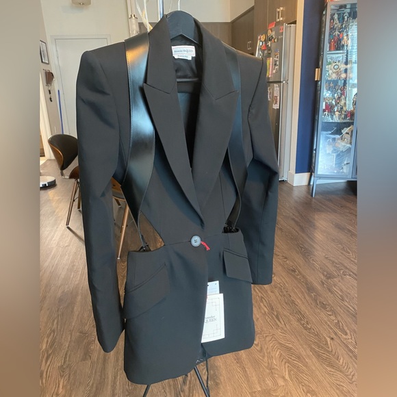 Alexander McQueen Black Harness Blazer - Picture 8 of 15